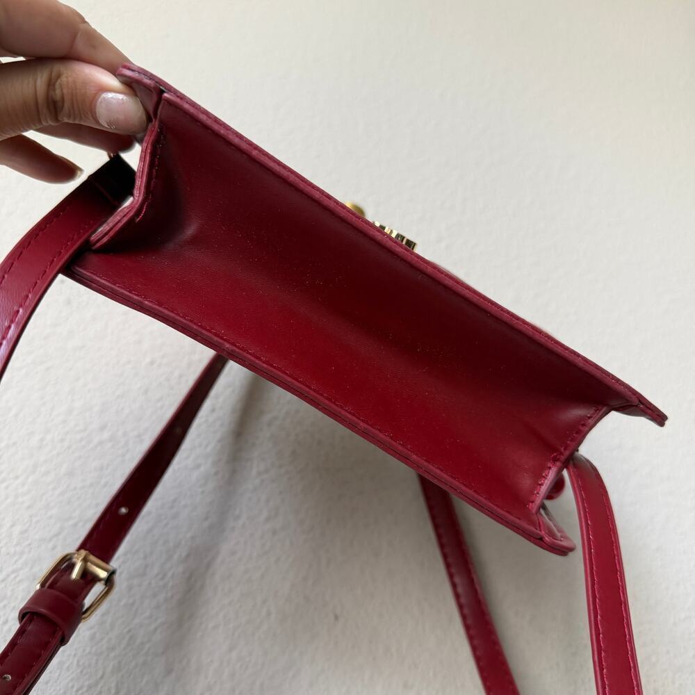 Cherry Print Top Handle Crossbody Handbag in Red White NEW - Picture 4 of 8